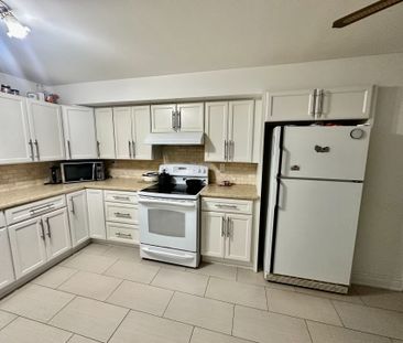 For Lease - 2461 President Boulevard Unit# Bsmt, Mississauga, Ontario - Photo 1