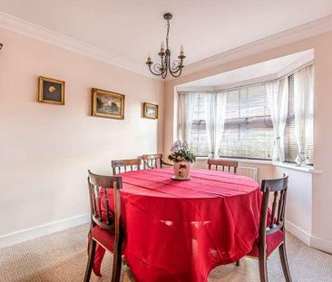 Uptons Garden, Whitminster, Gloucester, GL2 - Photo 3