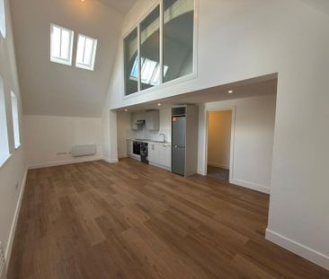 3 bedroom block of apartments to rent - Photo 4