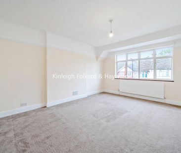 4 bedroom terraced house to rent - Photo 3
