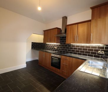 2 Bedroom End Terraced House To Rent - Photo 5