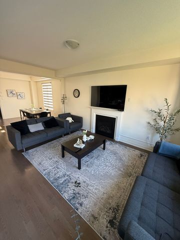 For Lease - 2080 Coppermine Street, Oshawa, Ontario - Photo 5