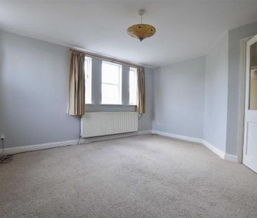 2 bedroom detached house to rent - Photo 4