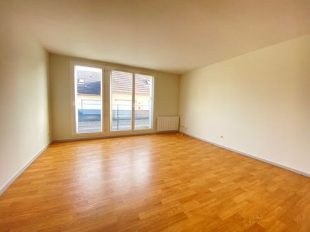 Location Appartement 3 pièces 61m² ORLEANS 45100 - Photo 2