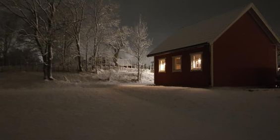 Mindre nybyggt hus uthyres företag - Foto 3