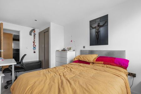 2 bedroom flat to rent - Photo 5