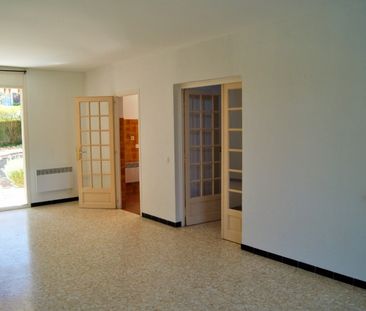 Location Maison 4 pièces 94m² CABRIES 13480 - Photo 1