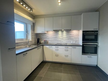 Appartement te huur in Harelbeke met 2 slaapkamers - Photo 4