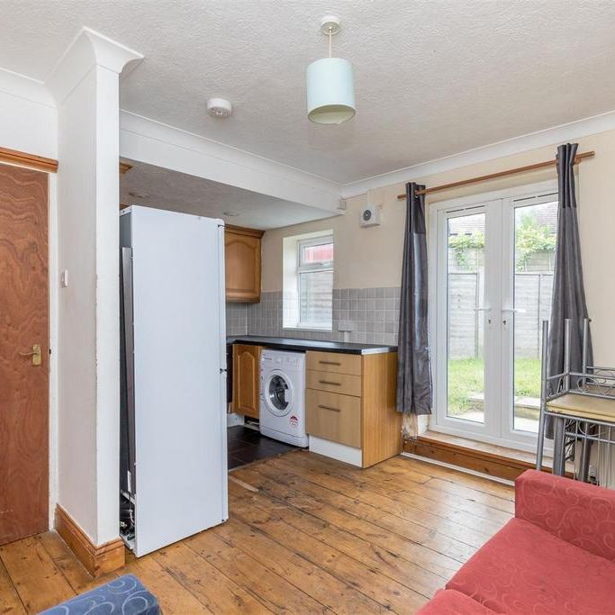 4 bedroom house share to rent - Photo 1