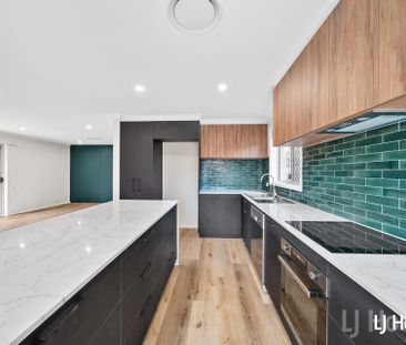 5/47 Christopher Crescent, Queanbeyan NSW 2620 - Townhouse For Rent... - Photo 2