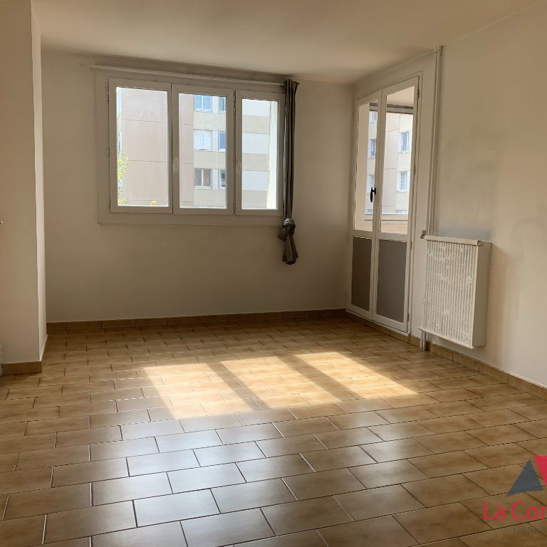 Location Appartement 4 pièces 79m² AIX EN PROVENCE 13100 - Photo 1