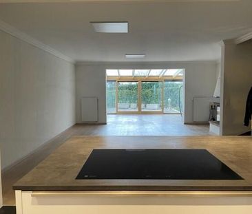 7 room house close to International Organizations - Photo 1