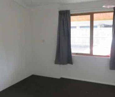Tidy One Bedroom in Heart of Hamilton East - Photo 4