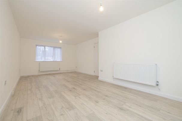 Kirby Close, Northwood - Photo 1