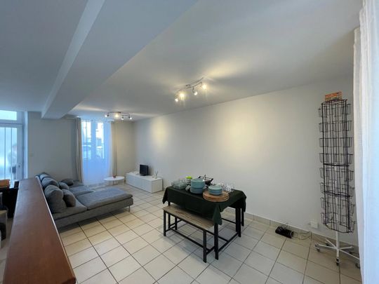 Location Appartement 3 pièces 53m² LE MAY SUR EVRE 49122 - Photo 1
