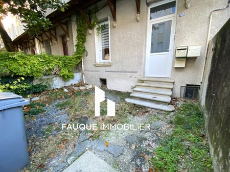 Location Appartement 2 pièces 45m² VALENCE 26000 - Photo 2