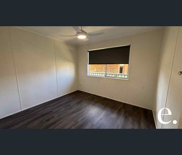28 Lucas Street, Kepnock, Qld 4670 - Photo 5