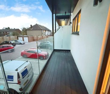 Purfleet Road, Aveley, SOUTH OCKENDON - Photo 4