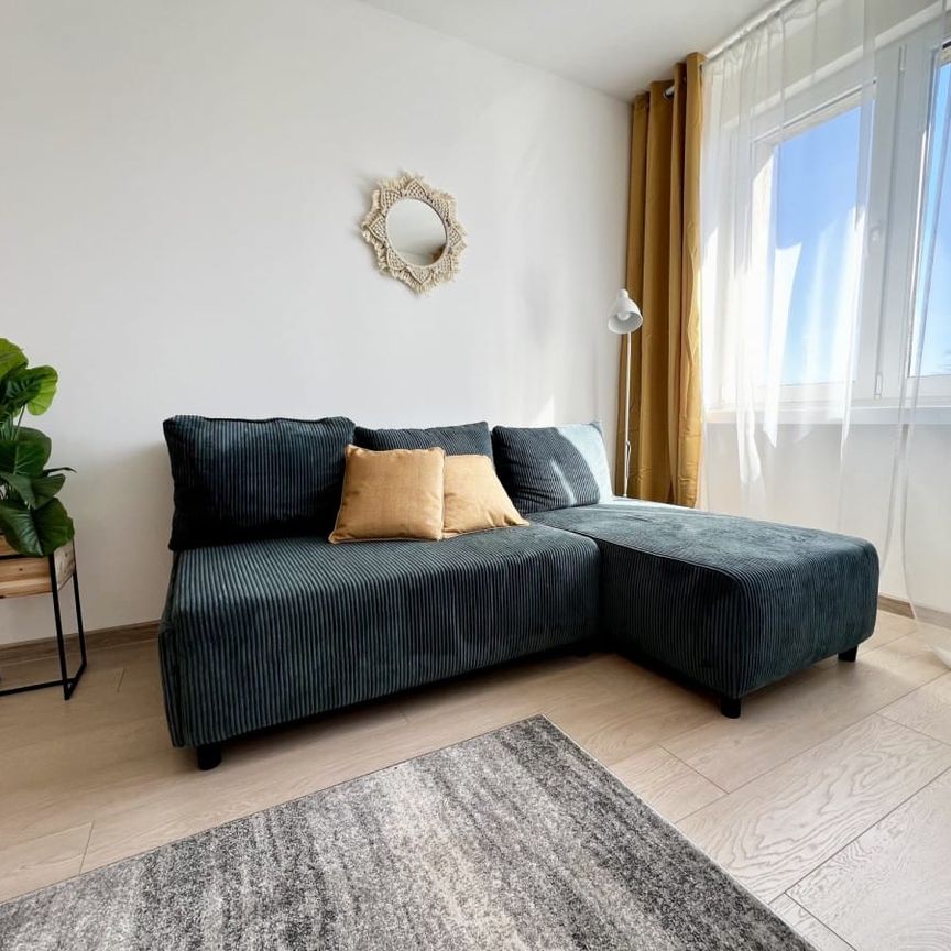 2- pok.mieszkanie na wynajem- os. Albertyńskie 36.4 m² - Photo 1