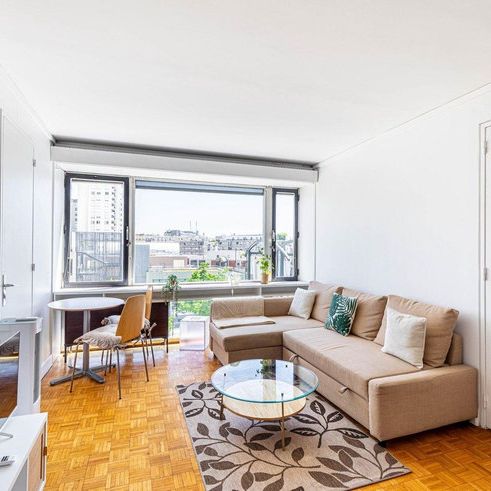 Rue du Commandant René Mouchotte - Photo 1