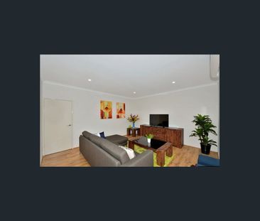 Great Location - Photo 3