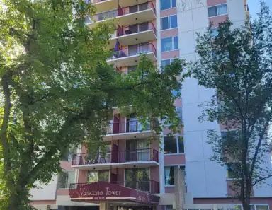 11007 - 83 Avenue NW - #101 | 11007 83 Avenue Northwest, Edmonton - Photo 1