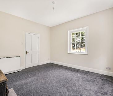 1 bedroom detached house to rent - Photo 2
