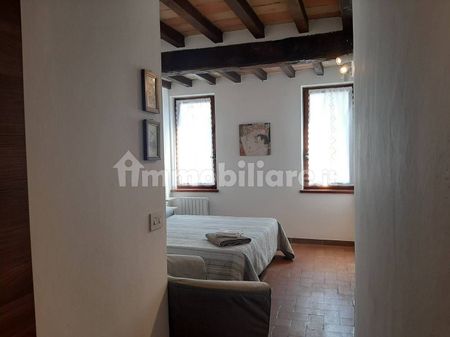 Bilocale Borgo del Correggio, Centro Storico, Parma - Photo 2
