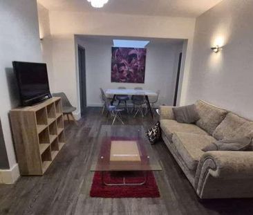 Hainualt Road, Leytonstone, E11 - Photo 1