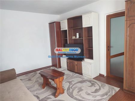 Apartament 2 camere nedecomandat Targoviste Micro 6 - Photo 2