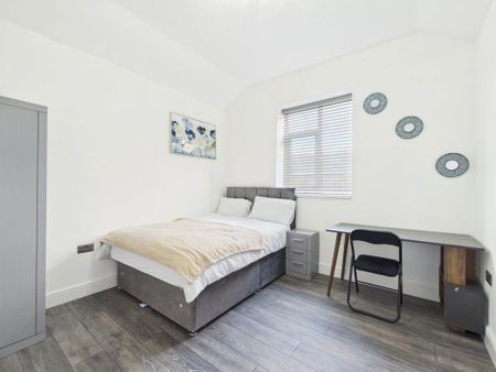 House share to rent - Photo 2