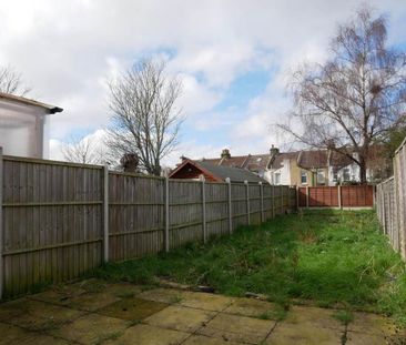 2 bedroom house to rent - Photo 2