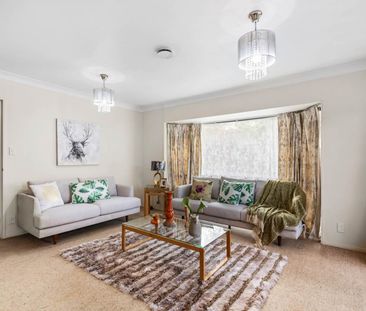 3 Bedrooms on Sunnypark Ave - Photo 3