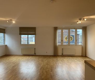 Appartement te huur: Versteegstraat 87 2273 WH Voorburg - Photo 2