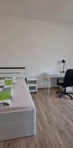 MÄNNER 3er-WG - Studentenzimmer noch frei | ca. 11m2 - ca 12m2 - ca 20m2 - ALL-IN | Nähe Lugner City| 1150 Wien - Photo 1
