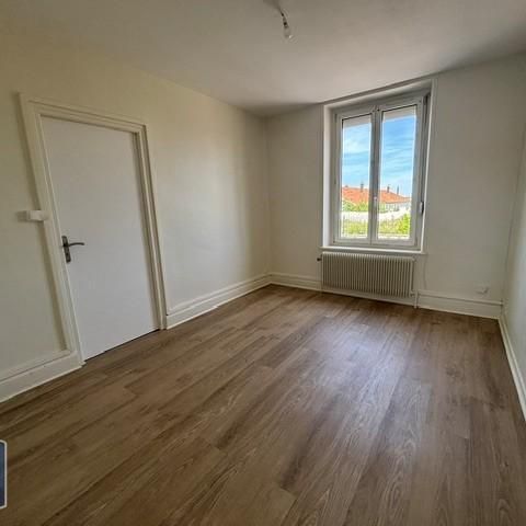 Location Appartement 3 pièces 58m² GOLBEY 88190 - Photo 1