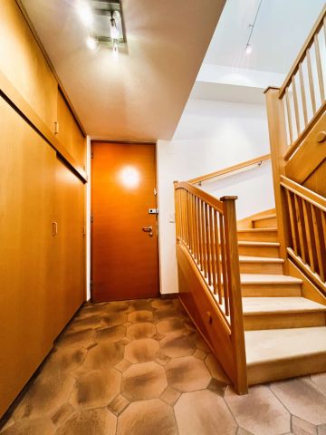 ARCHITEKTENHAUS: Wunderschöne Maisonettewohnung mit Westbalkon in traumhafter Lage ab Juni zu mieten! - Foto 2