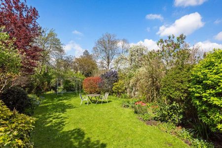 5 bedroom terraced house to rent - Photo 4