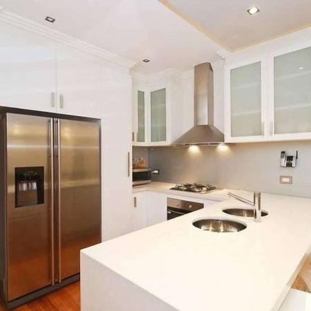 Thomastown - Photo 3