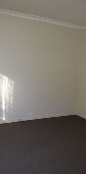 ONE BEDROOM FLAT - Photo 1