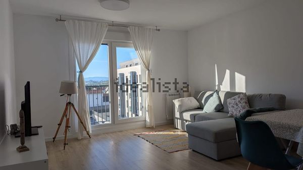 Alquiler de piso en Soto de la Marina - Foto 1