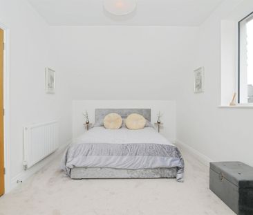 Market Gardens, Hastings, Fairlight - Photo 3