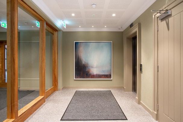 Apt 20 The Residence, 334 Ormeau Road, Belfast, BT7 2GE - Photo 1