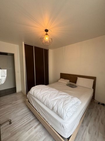 Apartment - Photo 2