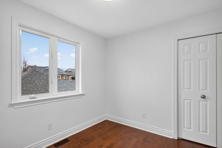 For Lease - 1448 Queensdale Avenue, Blossom Park - Airport and Area, Ontario - Photo 3