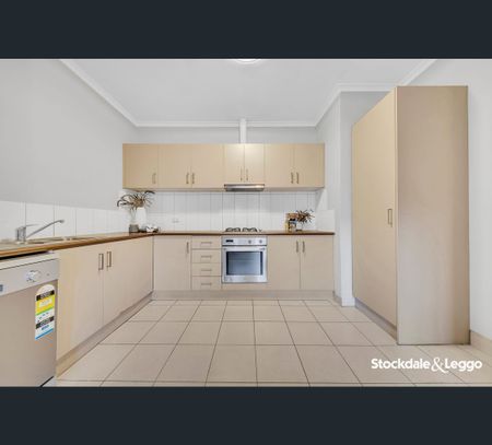 2/161-165 Railway Avenue, Laverton, Vic 3028 - Photo 4
