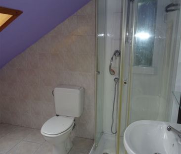 Appartement au 2e étage d'une chambre au centre de Blaton - Photo 6