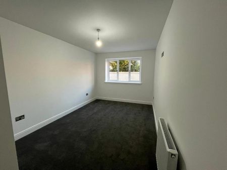 4 bedroom terraced house to rent - Photo 5