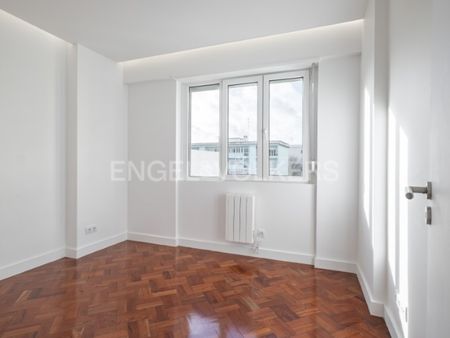 Apartamento T4 em Lisboa - Photo 5