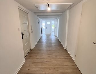 Helle, jüngst renovierte DG-Wohnung in zentraler Innenstadtlage von Menden zu vermieten - Foto 1